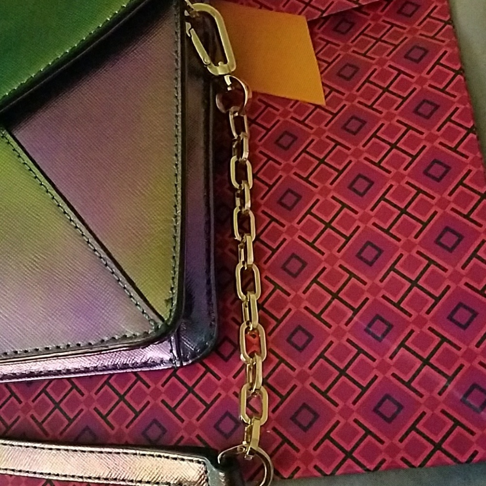 Tory Burch Robinson Ologram Large  clutch - Picture 3 of 8